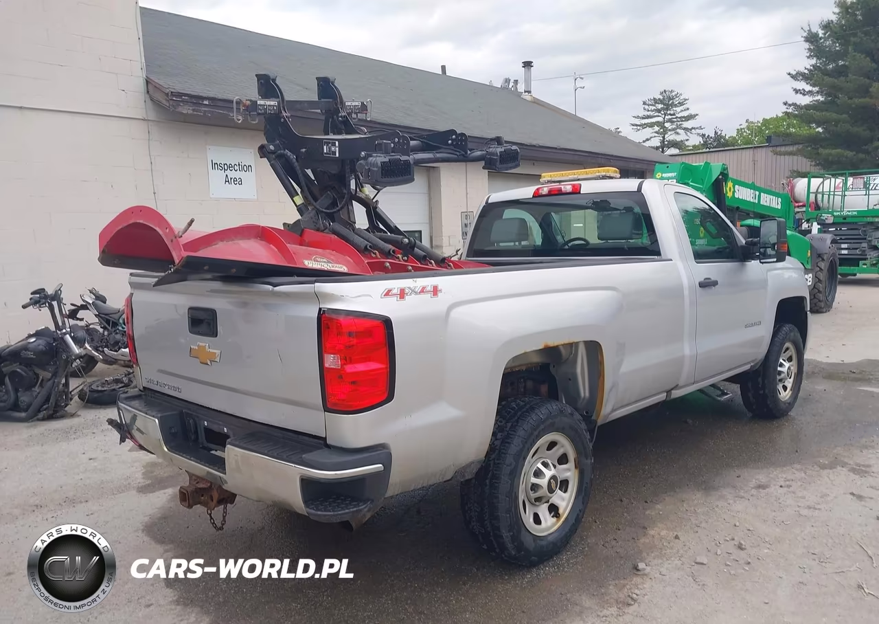 2017 Chevrolet Silverado 3500Hd Wt VIN:1GC3KYCG6HZ314743 - 4