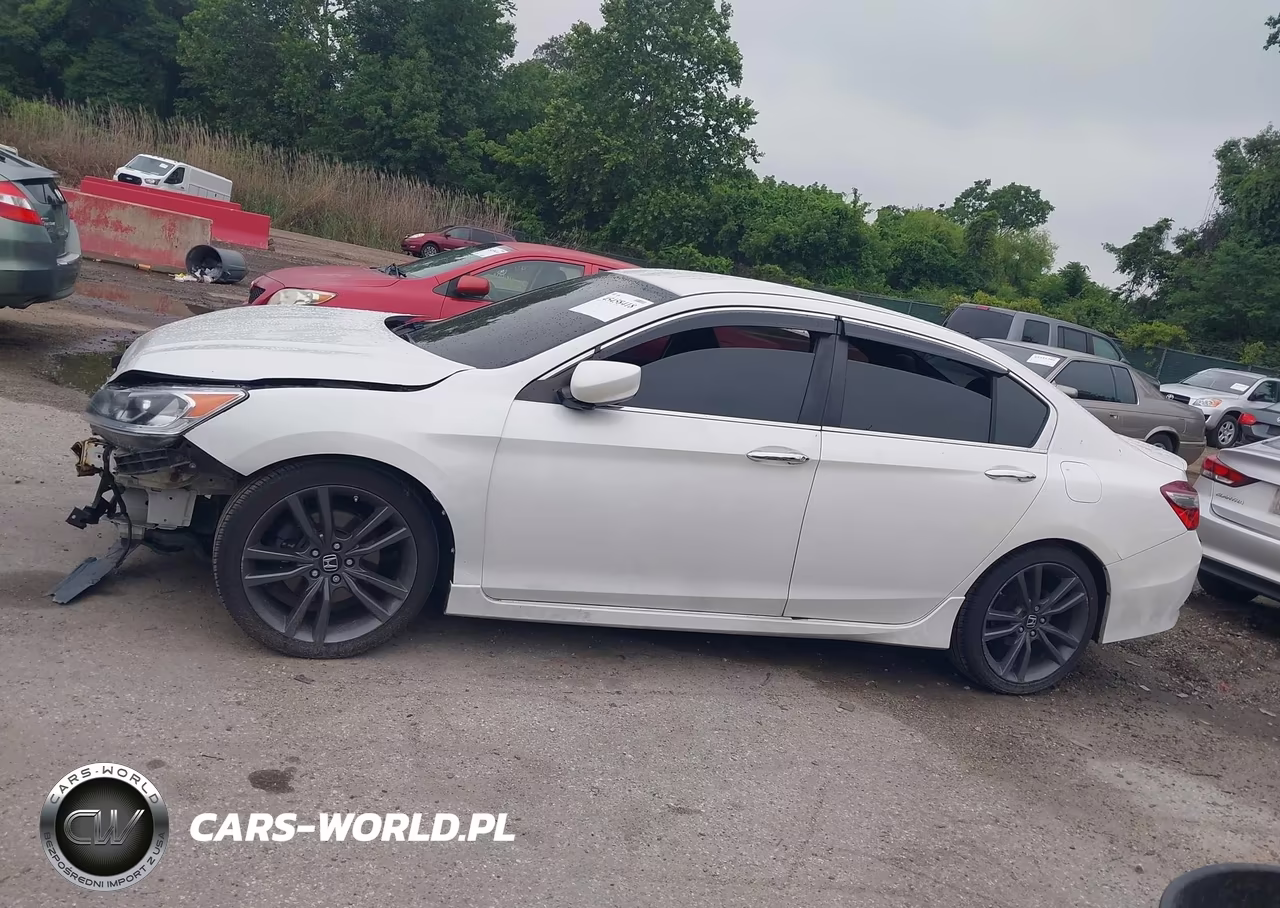 2016 Honda Accord Sport VIN:1HGCR2F50GA024662 - 15