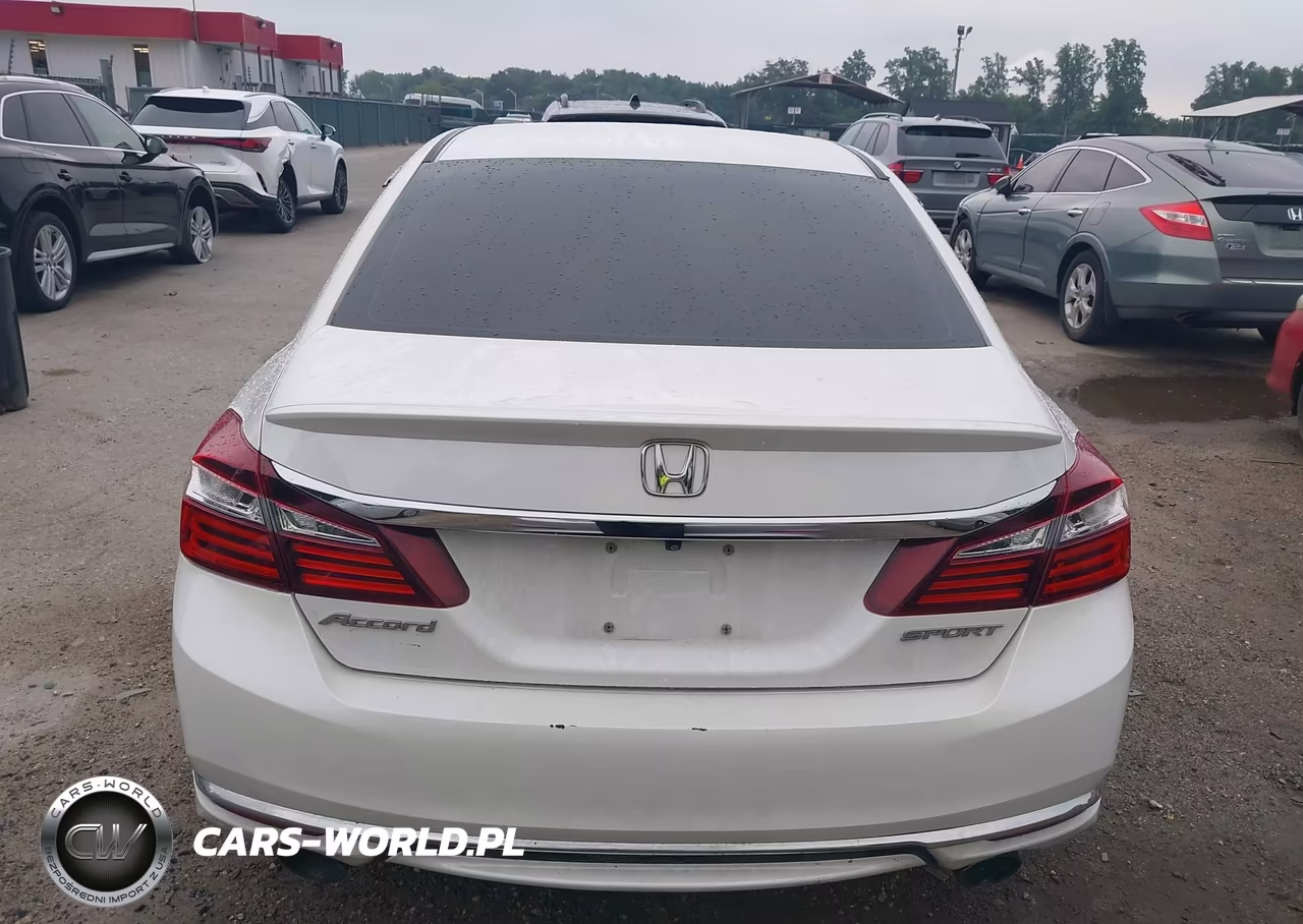 2016 Honda Accord Sport VIN:1HGCR2F50GA024662 - 17