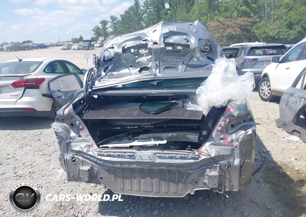 2025 Toyota Camry Se VIN:4T1DAACK1SU575443 - 6