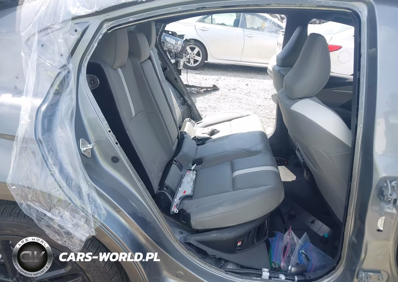 2025 Toyota Camry Se VIN:4T1DAACK1SU575443 - 8