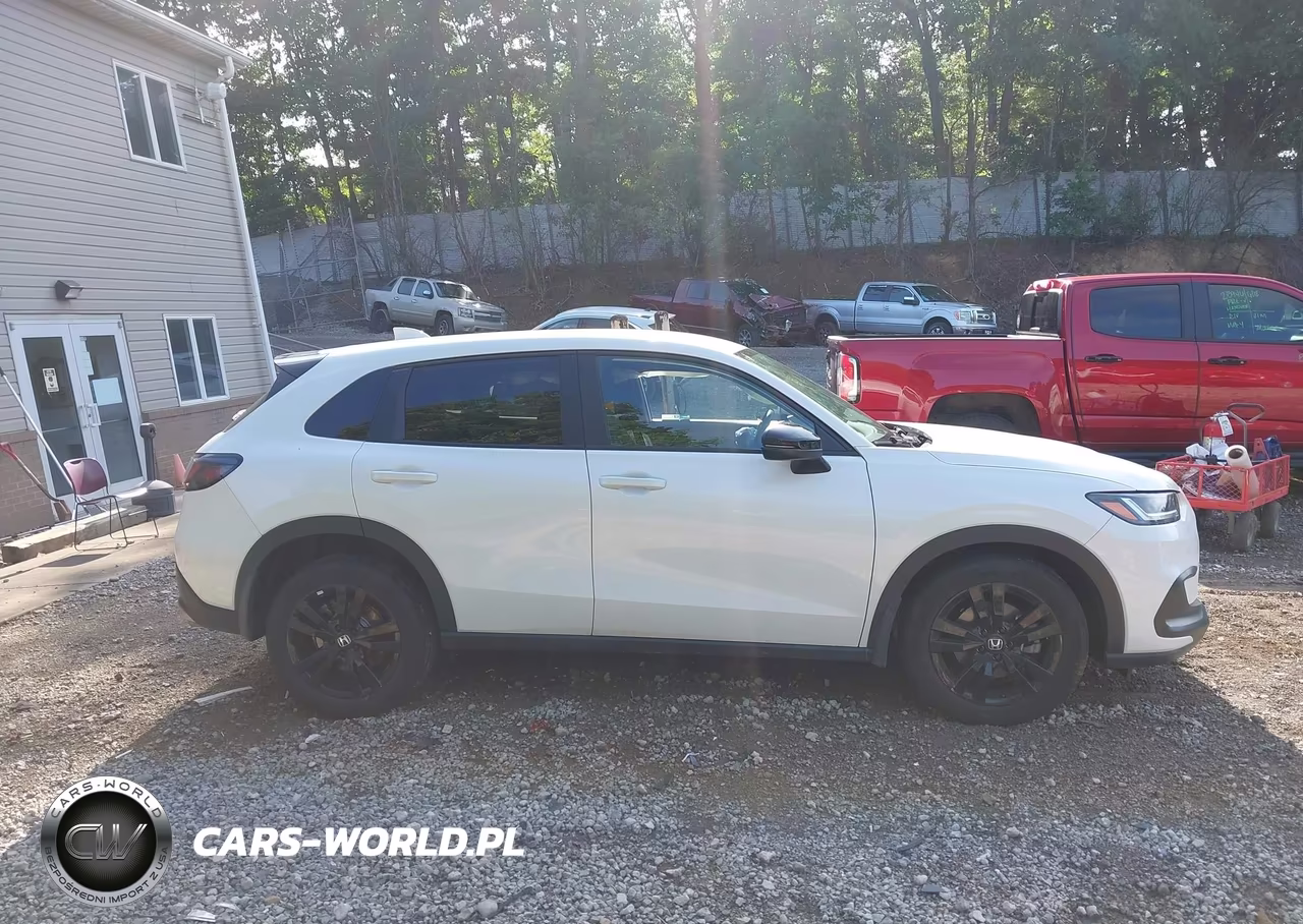 2026 Honda Hr-V Awd Sport VIN:3CZRZ2H52TM746695 - 13