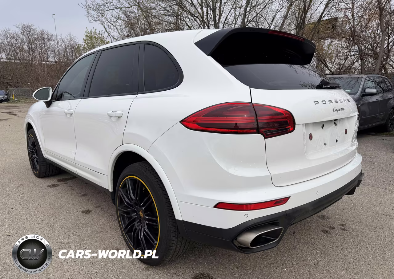 2018 Porsche Cayenne VIN:WP1AA2A21JKA02261 - 3