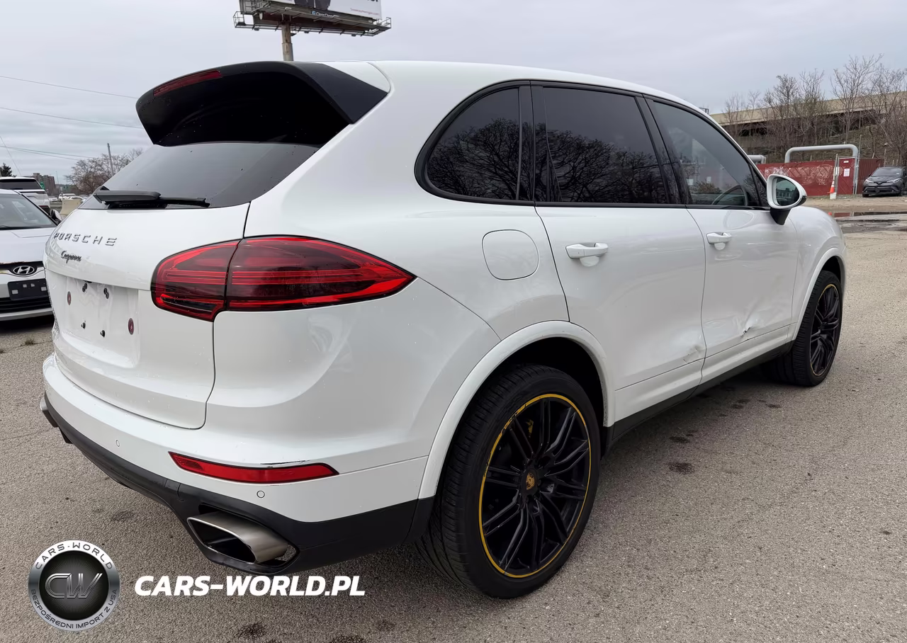 2018 Porsche Cayenne VIN:WP1AA2A21JKA02261 - 4