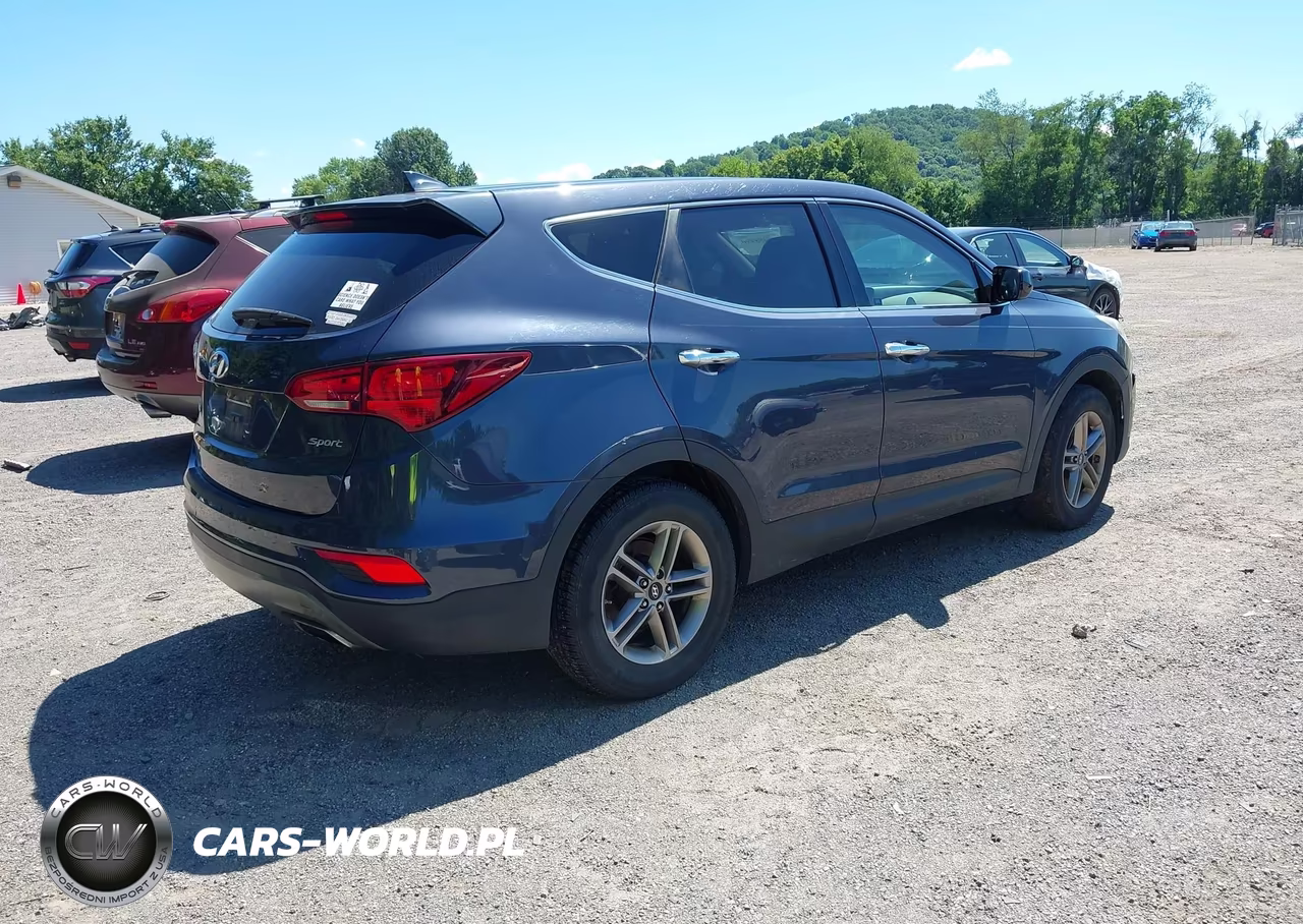 2017 Hyundai Santa Fe Sport 2.4L VIN:5XYZT3LB7HG404612 - 4