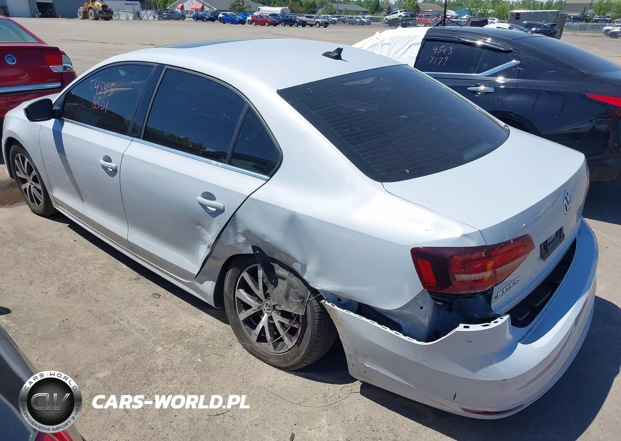 2017 Volkswagen Jetta 1.4T Se VIN:3VWDB7AJ0HM311977 - 3