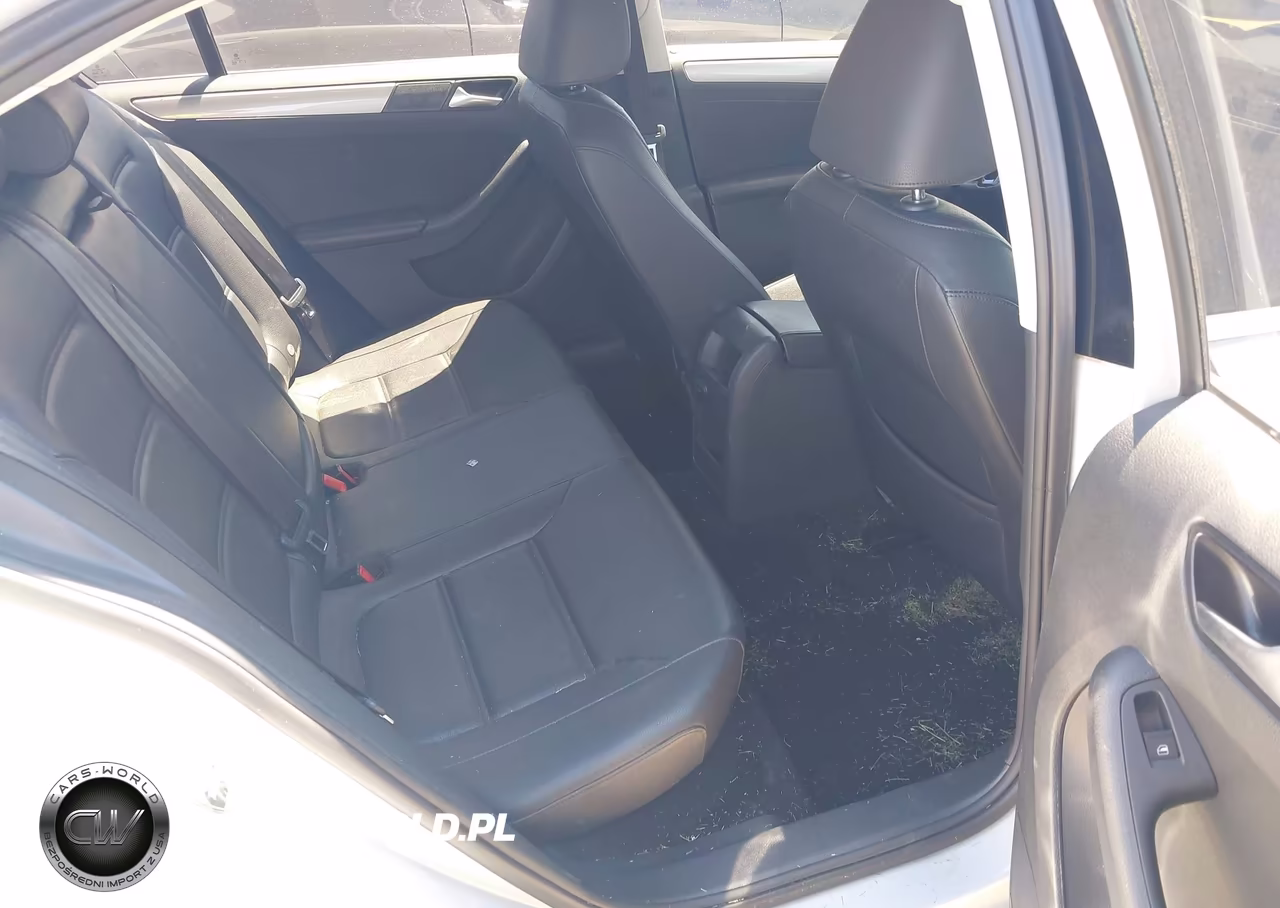 2017 Volkswagen Jetta 1.4T Se VIN:3VWDB7AJ0HM311977 - 8
