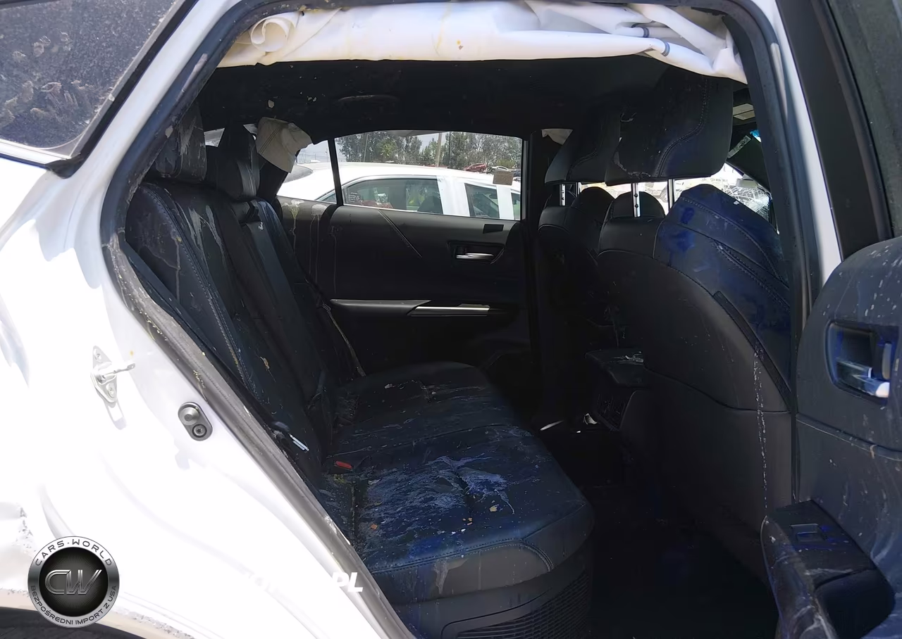2024 Toyota Venza Limited VIN:JTEAAAAH1RJ171256 - 8