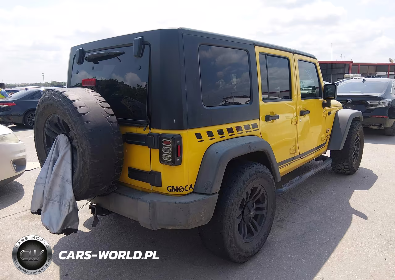 2008 Jeep Wrangler Unlimited X VIN:1J4GB39148L517926 - 4