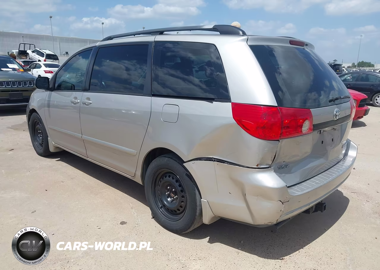 2009 Toyota Sienna Ce VIN:5TDZK23CX9S240962 - 3