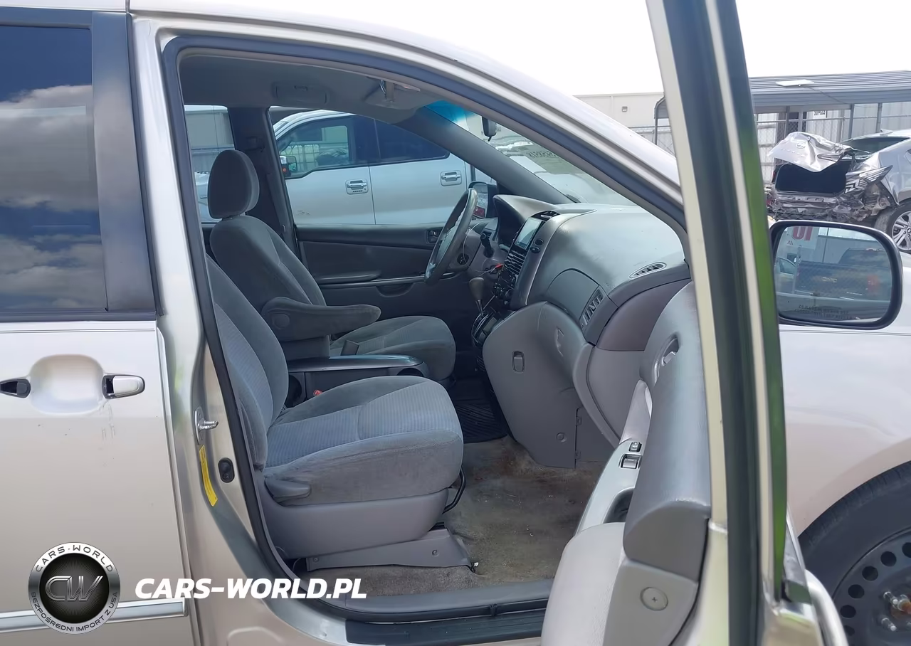 2009 Toyota Sienna Ce VIN:5TDZK23CX9S240962 - 5