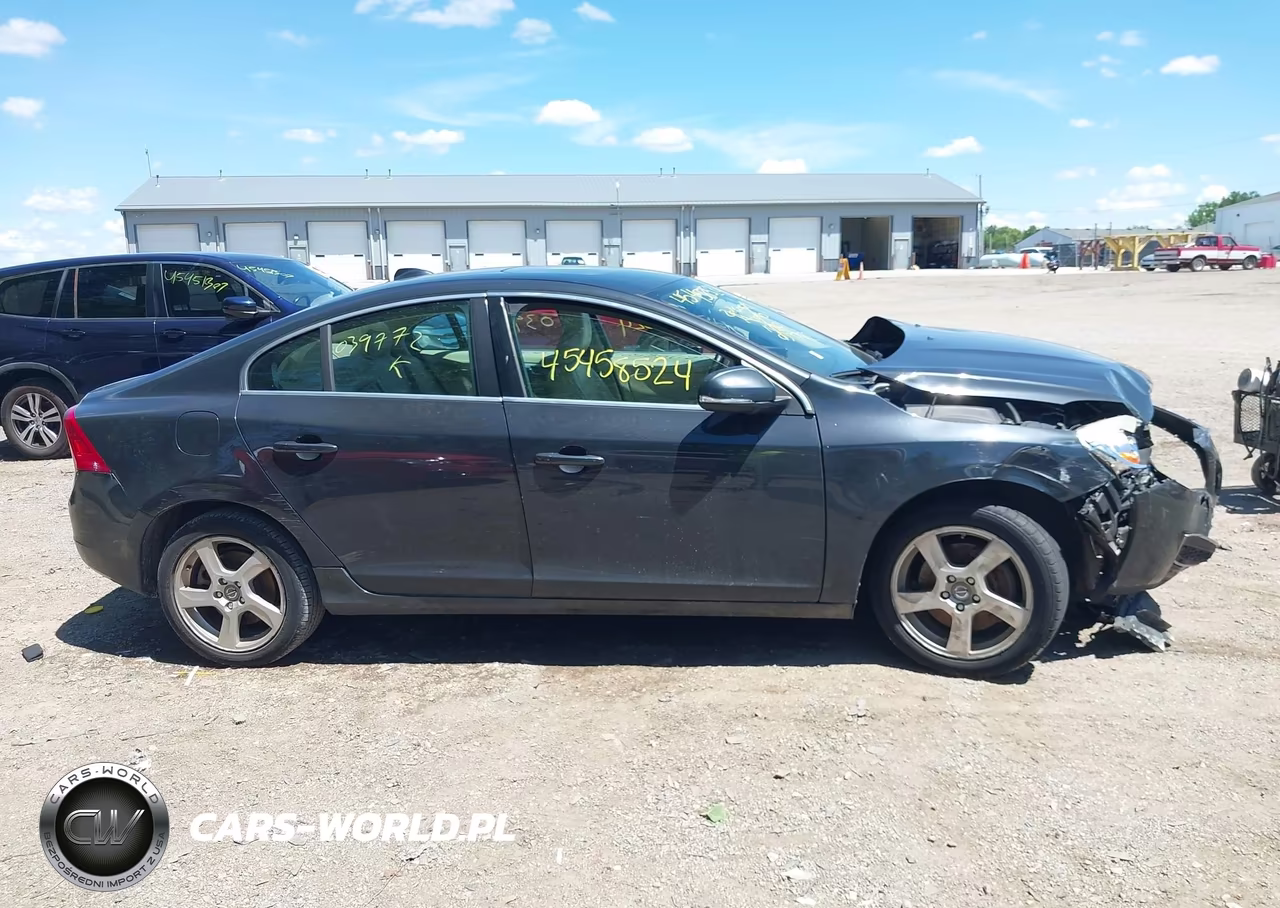 2012 Volvo S60 T5 VIN:YV1622FSXC2039772 - 13