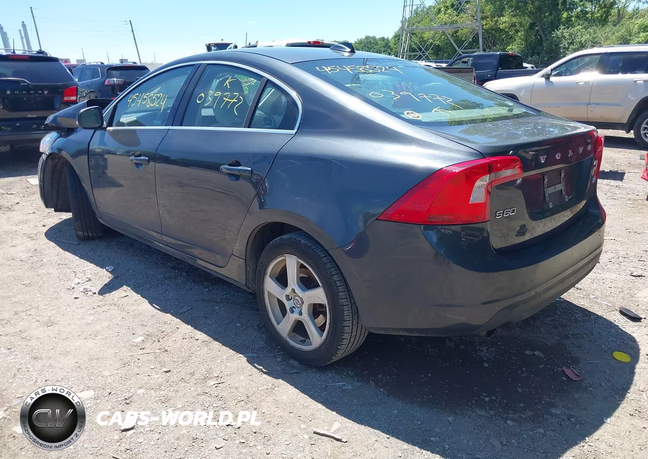 2012 Volvo S60 T5 VIN:YV1622FSXC2039772 - 3