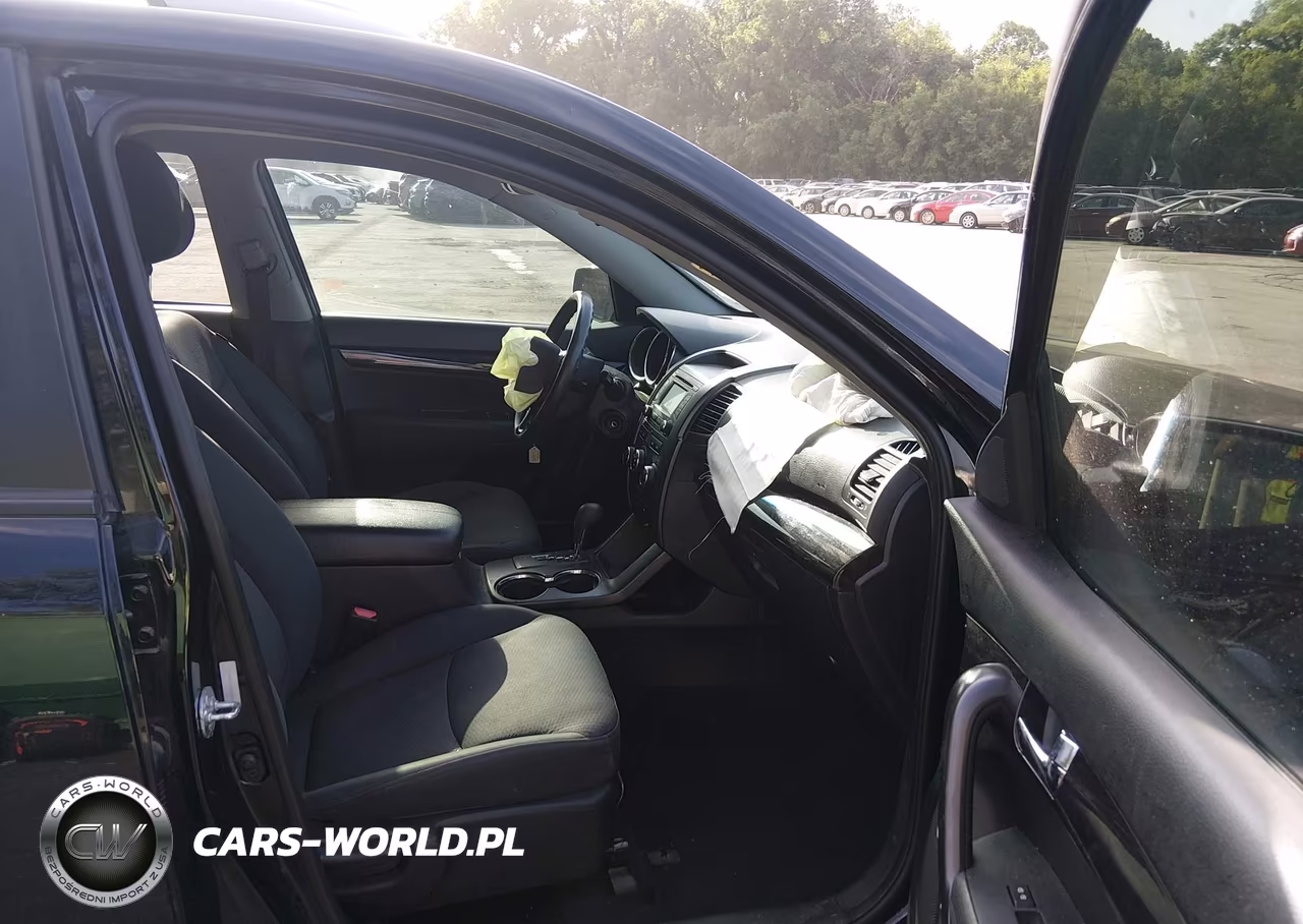 2013 Kia Sorento Lx VIN:5XYKT3A64DG423426 - 5