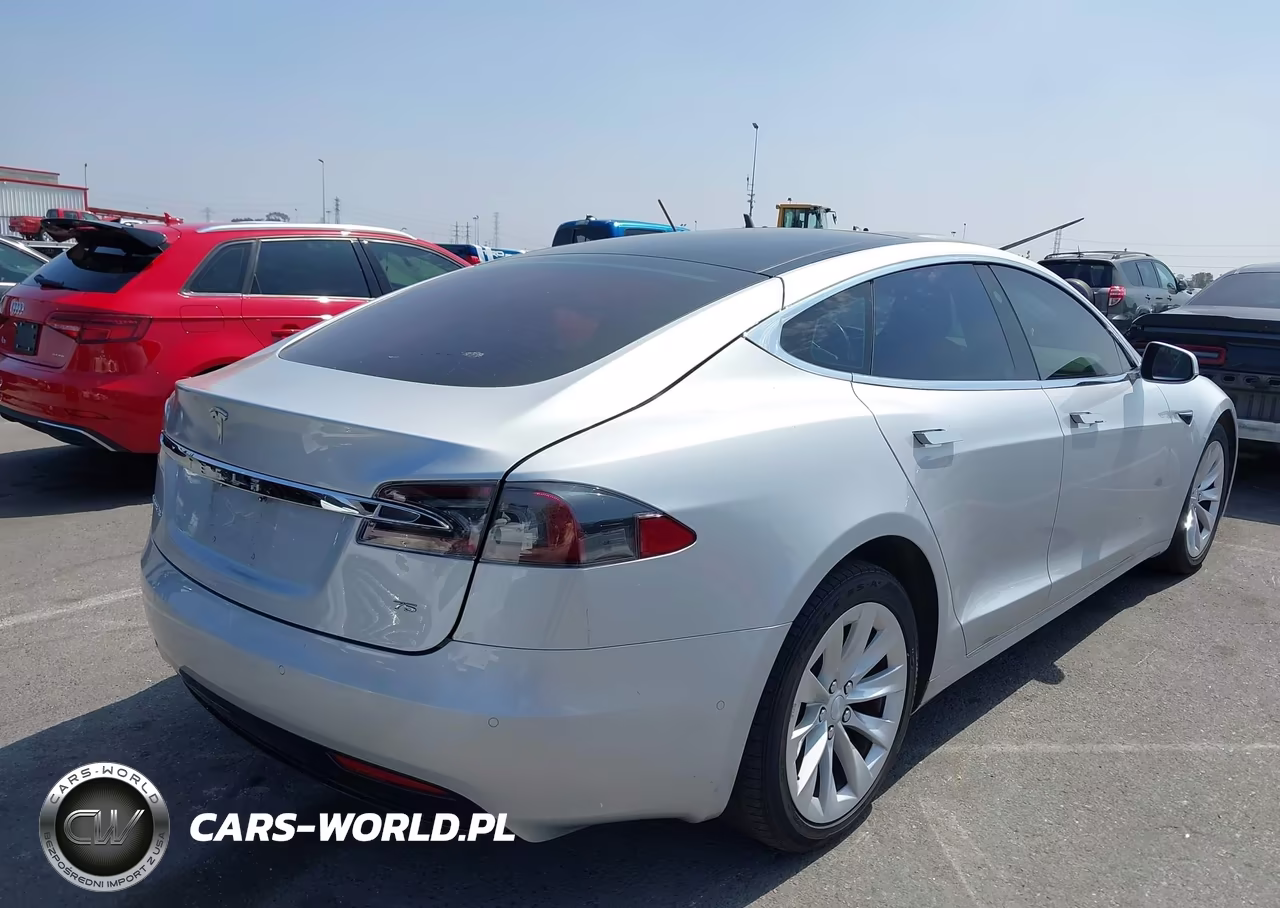 2017 Tesla Model S 60-75 VIN:5YJSA1E11HF199571 - 4