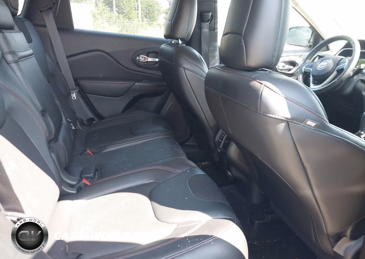 2017 Jeep Cherokee VIN:1C4PJMBB6HW551494 - 8