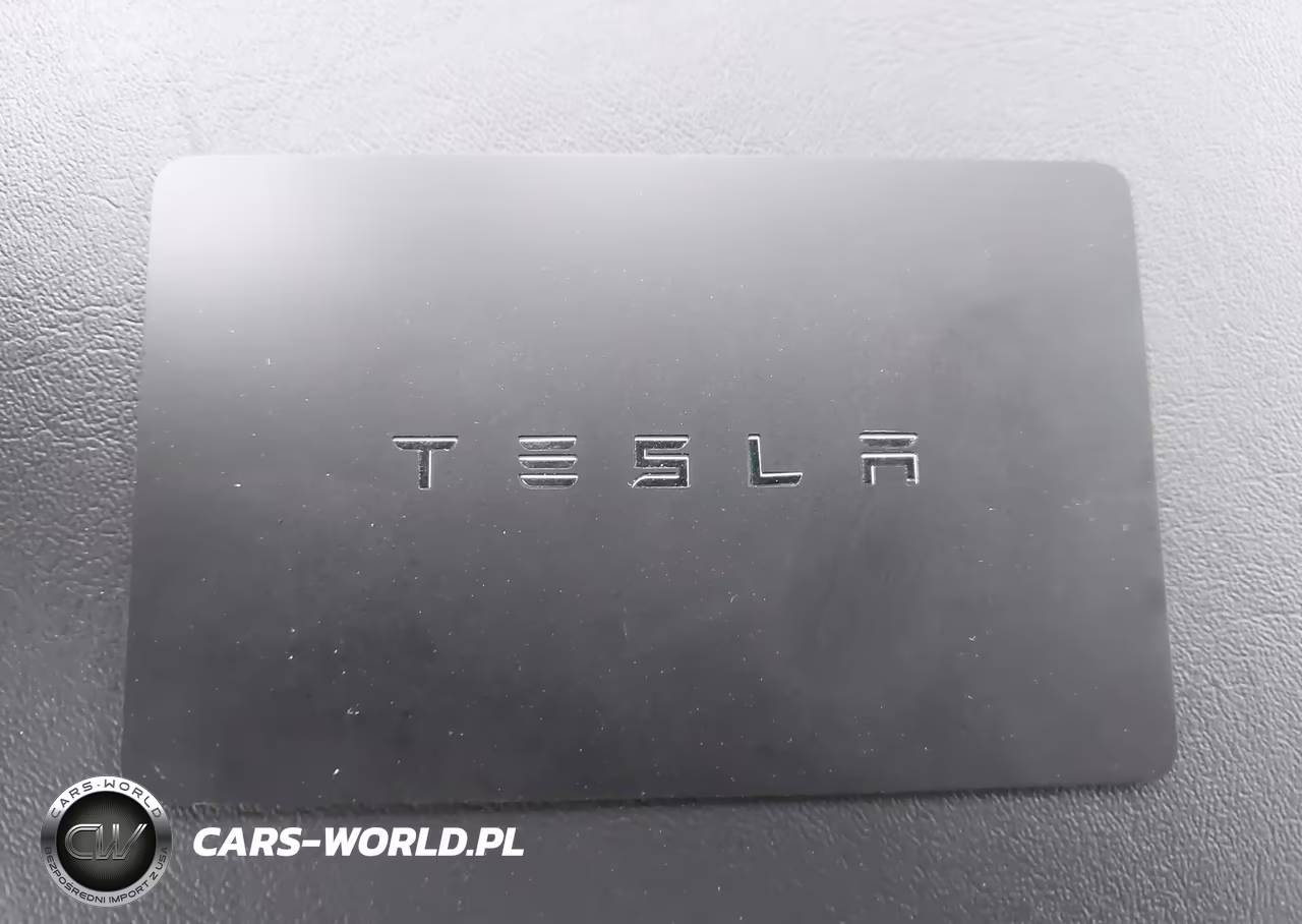 2018 Tesla Model 3 Long Range-Mid Range VIN:5YJ3E1EA5JF006918 - 10