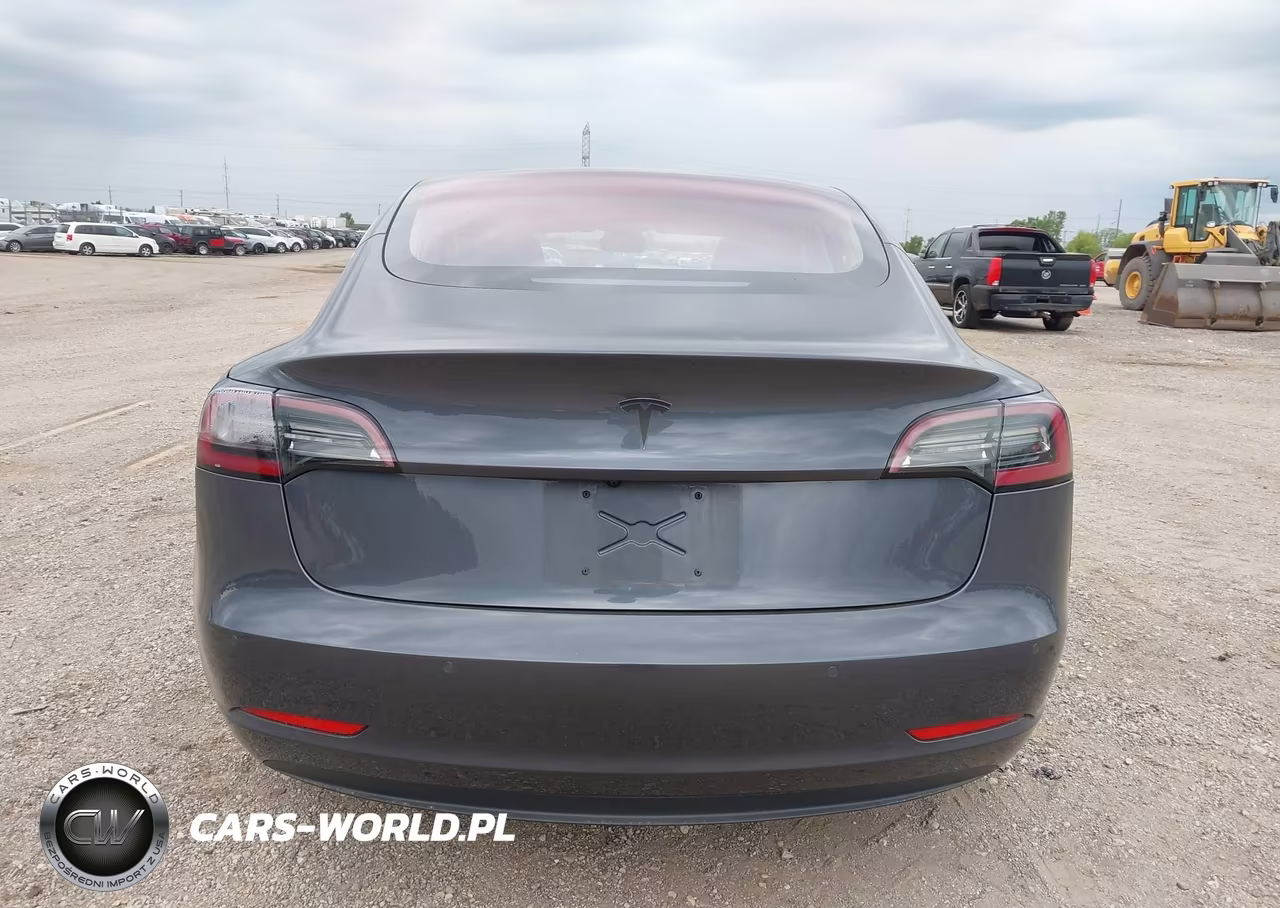 2018 Tesla Model 3 Long Range-Mid Range VIN:5YJ3E1EA5JF006918 - 15