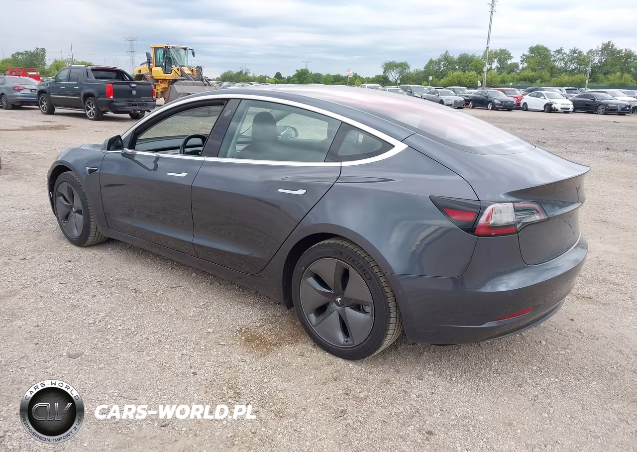 2018 Tesla Model 3 Long Range-Mid Range VIN:5YJ3E1EA5JF006918 - 3