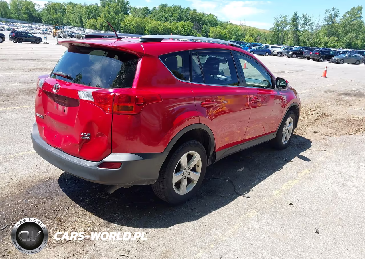 2013 Toyota Rav4 Xle VIN:JTMRFREVXDD041118 - 4
