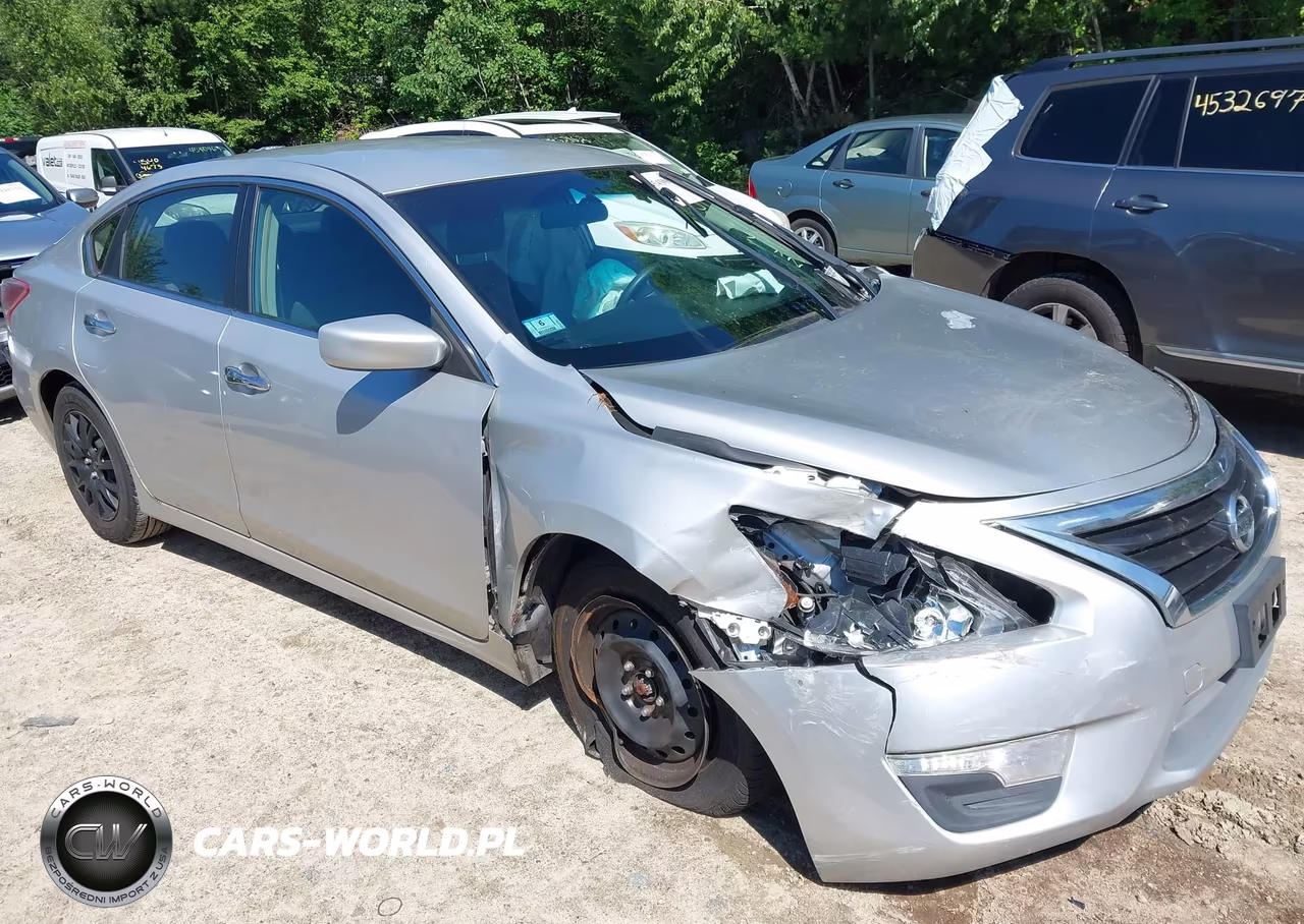 2013 Nissan Altima 2.5 S – zdjęcie 1 z 17
