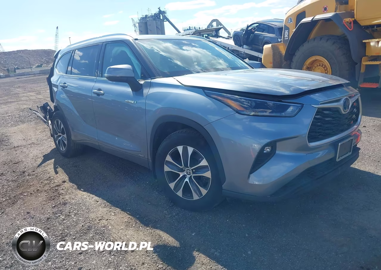 2021 Toyota Highlander Hybrid Xle