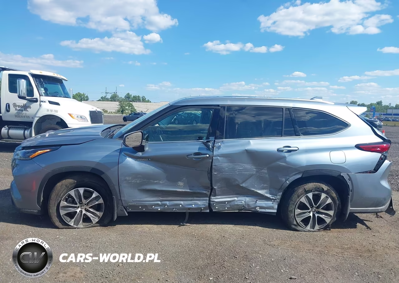 2021 Toyota Highlander Hybrid Xle VIN:5TDGBRCH5MS026952 - 14