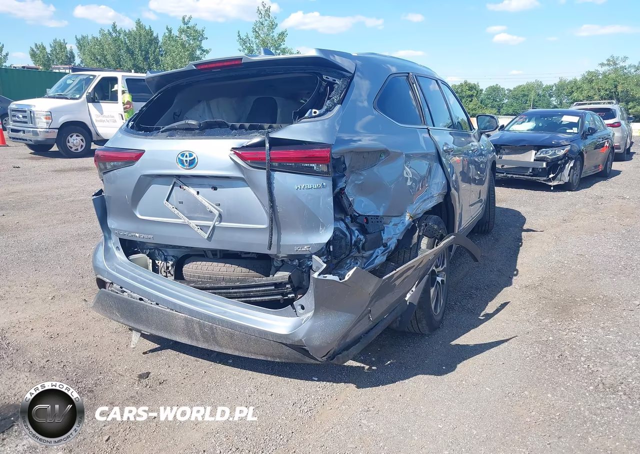 2021 Toyota Highlander Hybrid Xle VIN:5TDGBRCH5MS026952 - 4