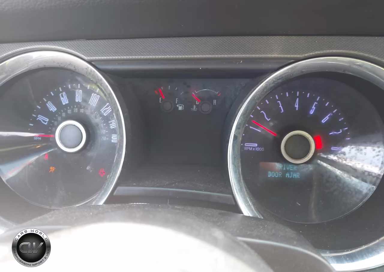 2014 Ford Mustang V6 VIN:1ZVBP8AM7E5303949 - 7