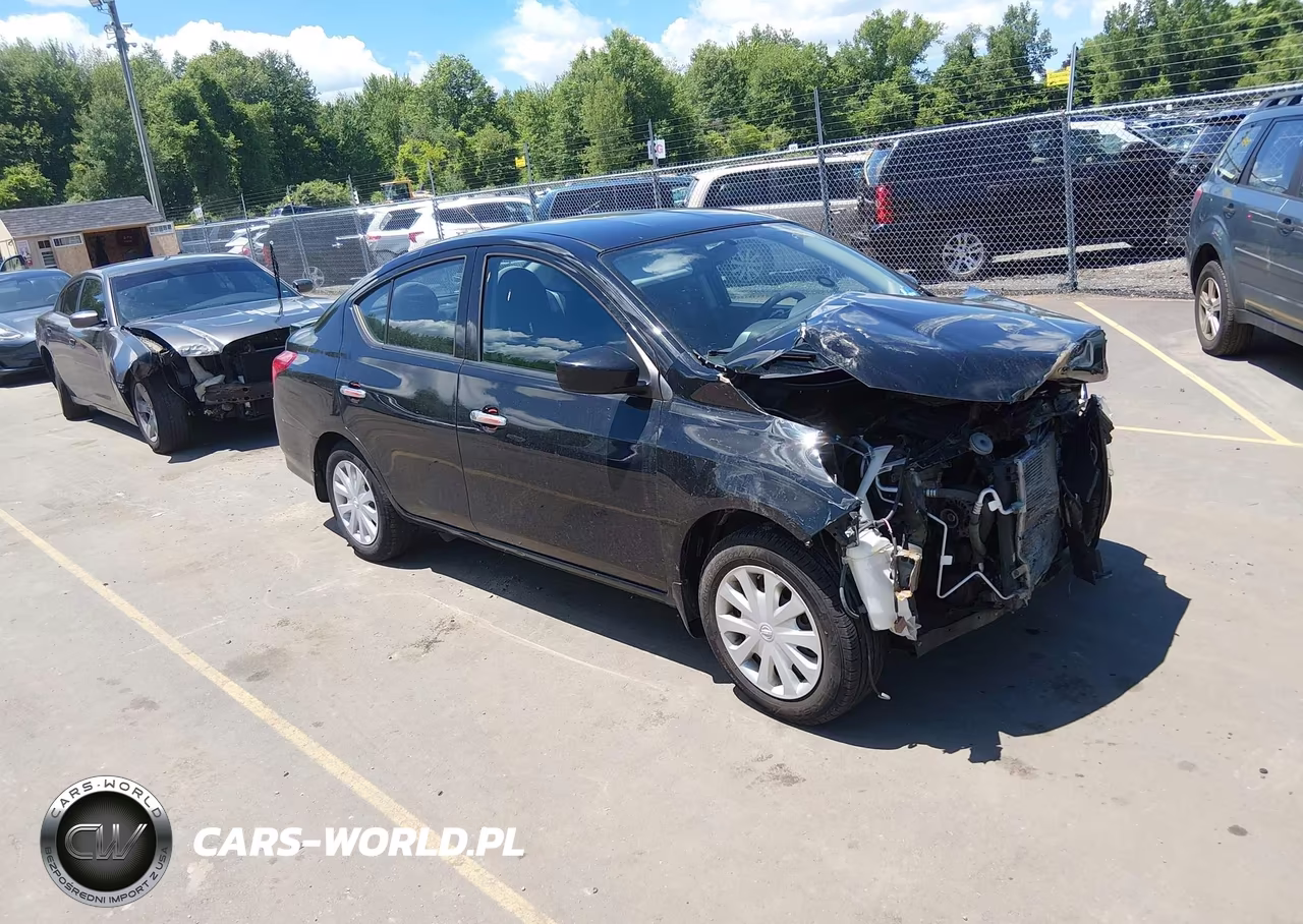 2016 Nissan Versa 1.6 Sv – zdjęcie 1 z 17