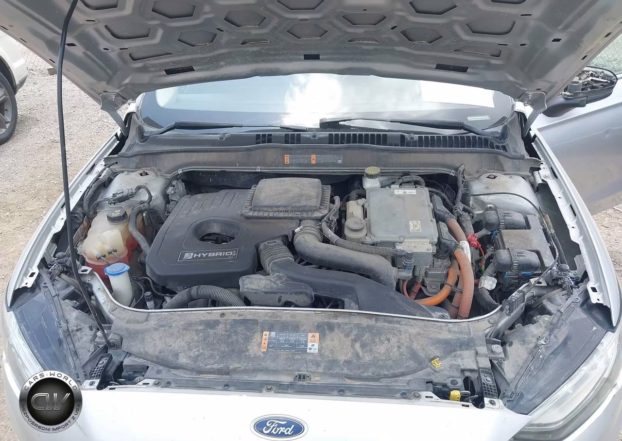 2019 Ford Fusion Hybrid Se VIN:3FA6P0LU9KR242783 - 10