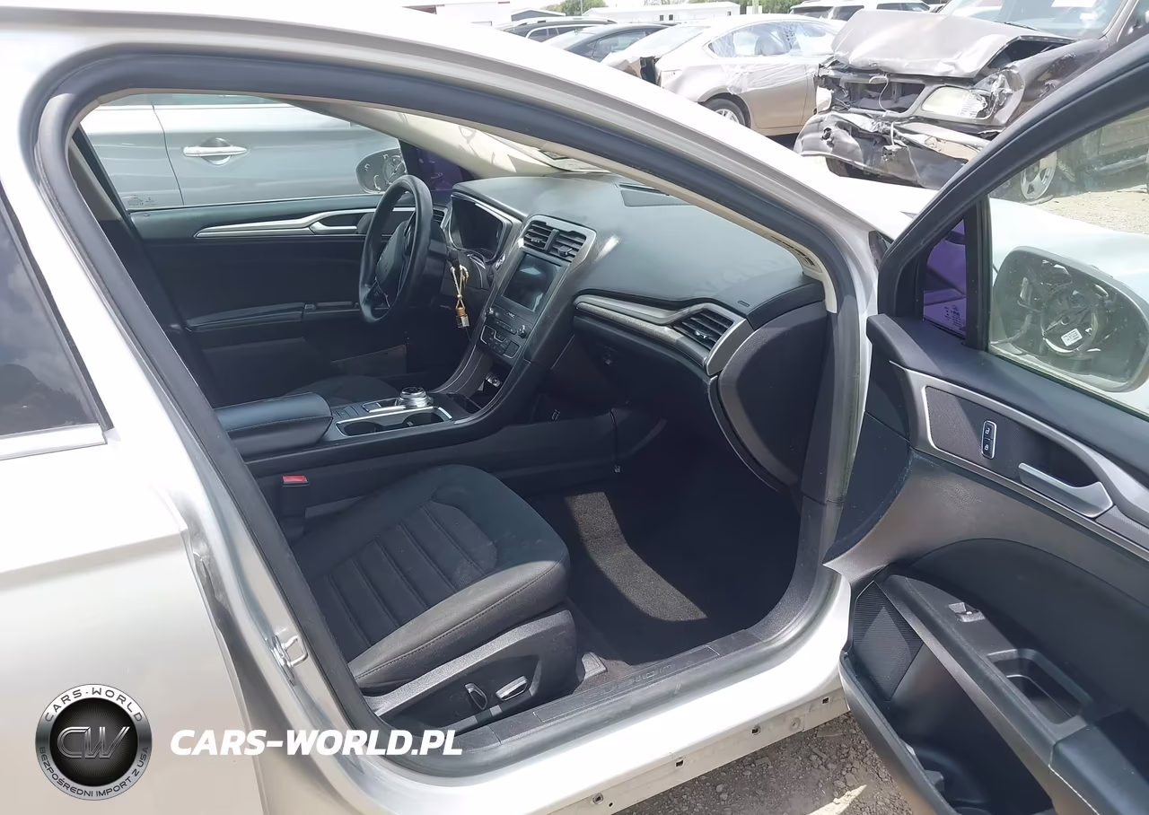 2019 Ford Fusion Hybrid Se VIN:3FA6P0LU9KR242783 - 5