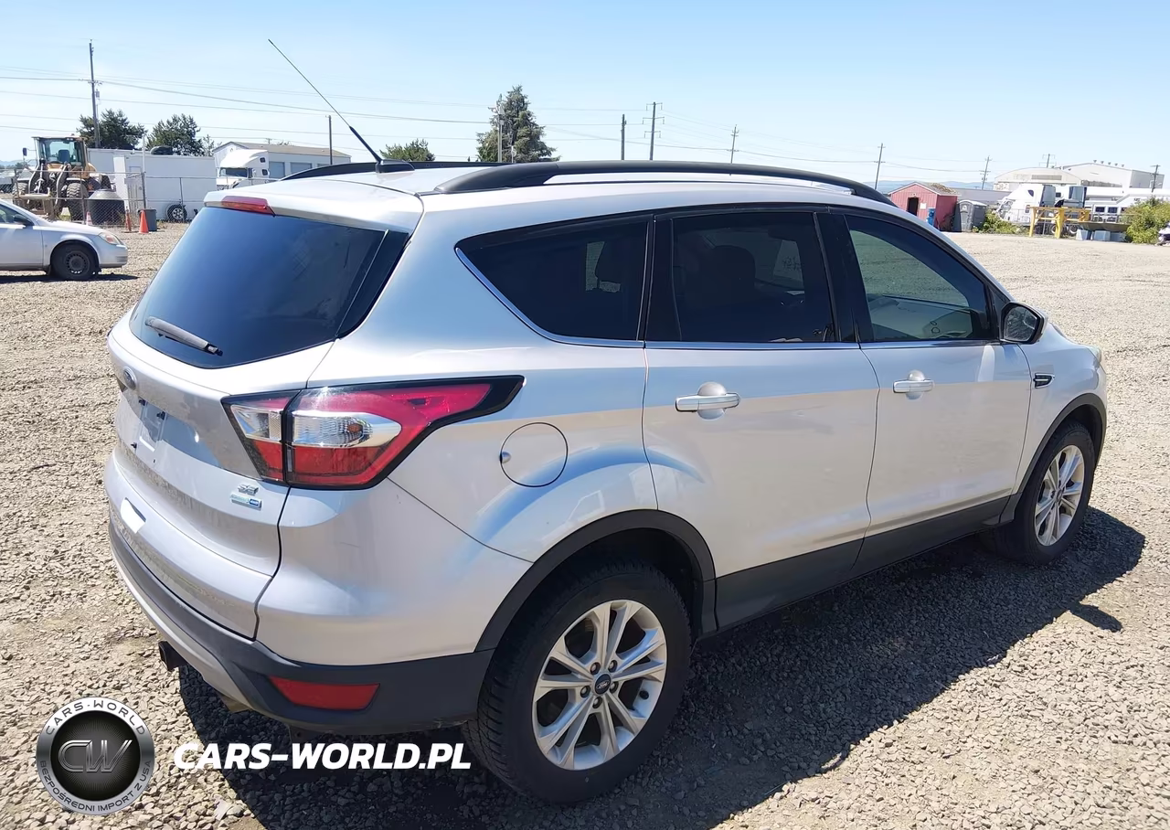 2018 Ford Escape Se VIN:1FMCU9GD0JUD08614 - 4