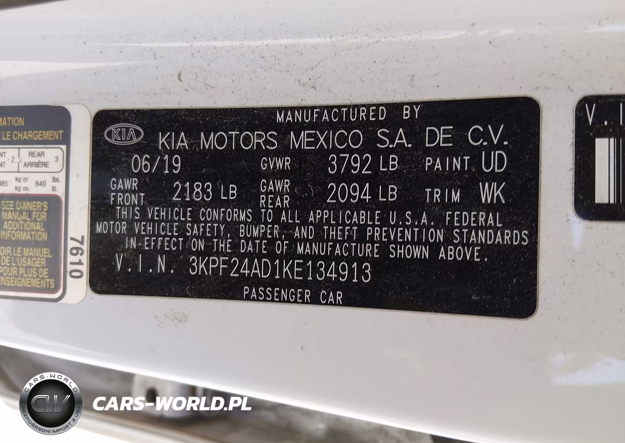 2019 Kia Forte Lxs VIN:3KPF24AD1KE134913 - 9