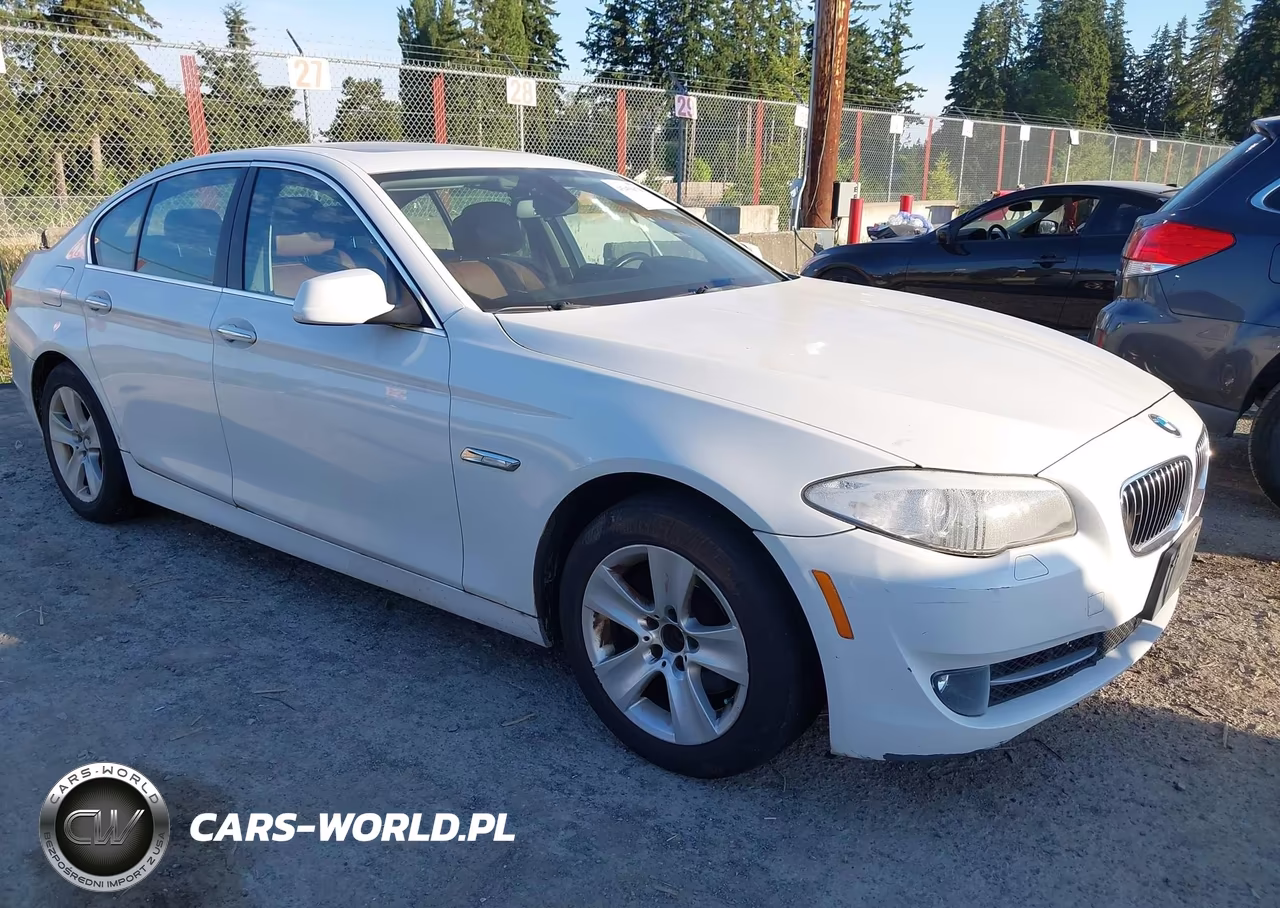 2013 BMW 528I xDrive – zdjęcie 1 z 12