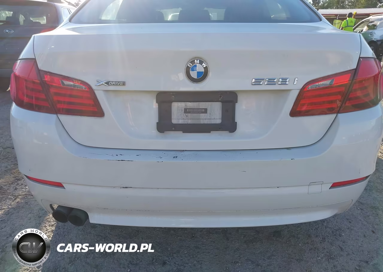 2013 BMW 528I xDrive VIN:WBAXH5C54DDW11933 - 6