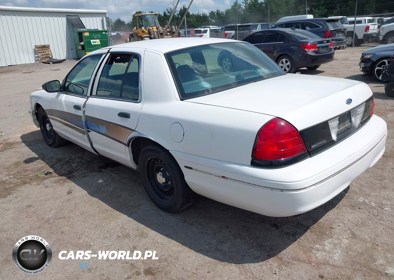 2000 Ford Crown Victoria Police Interceptor VIN:2FAFP71W1YX178309 - 3