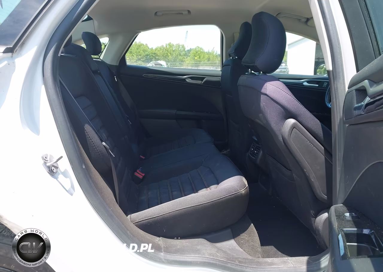 2016 Ford Fusion Se VIN:3FA6P0H75GR339828 - 8
