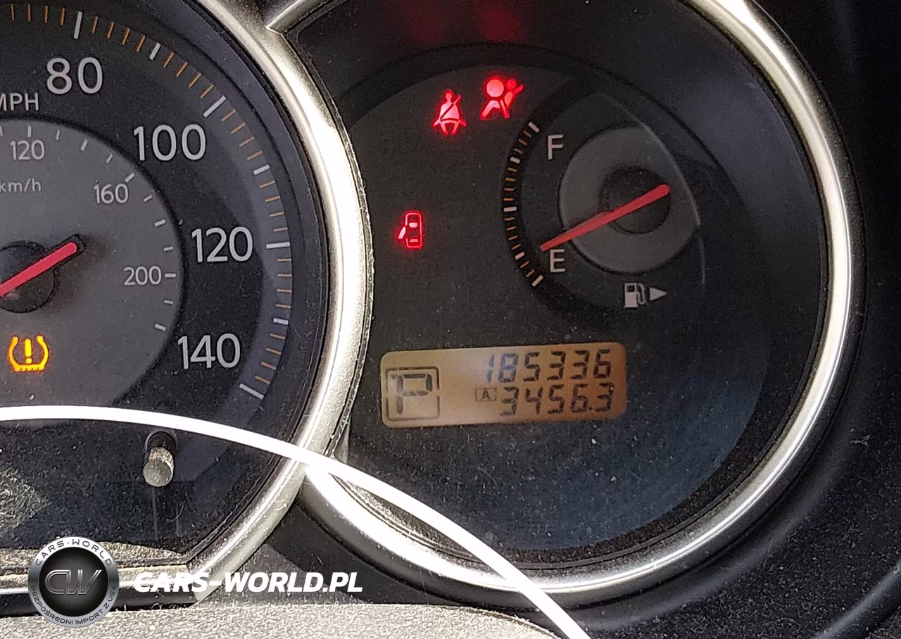 2008 Nissan Versa 1.8 S VIN:3N1BC13E88L365024 - 15