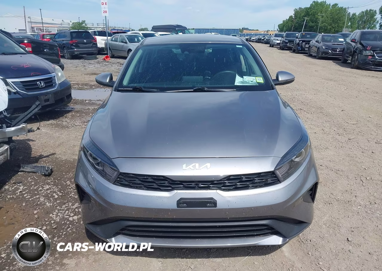 2023 Kia Forte Lxs VIN:3KPF24AD9PE620523 - 13