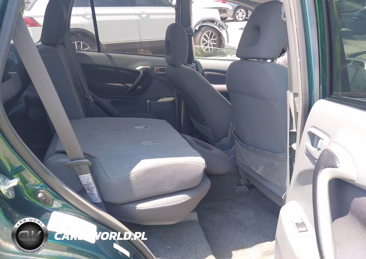 2002 Toyota Rav4 VIN:JTEHH20V420169665 - 8