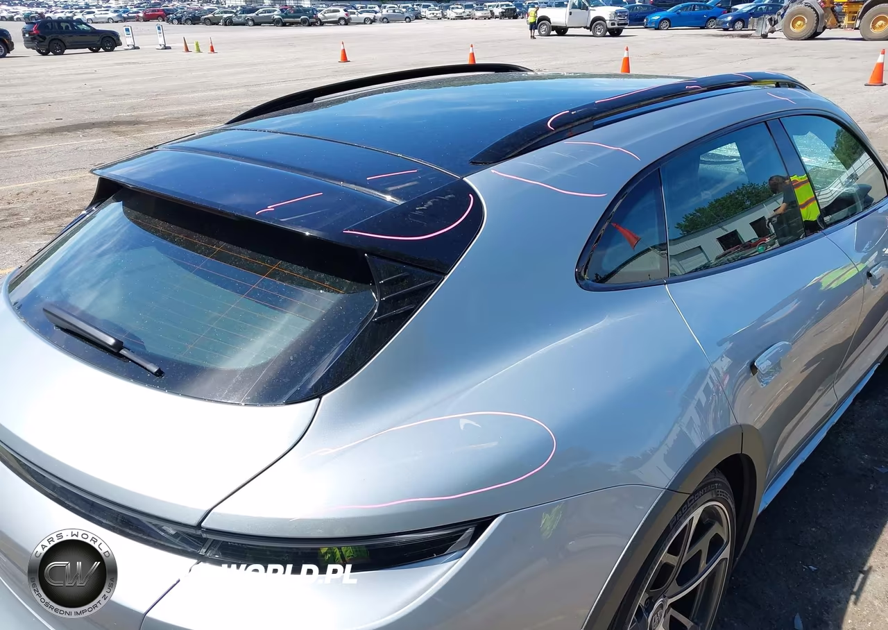 2022 Porsche Taycan Cross Turismo 4S VIN:WP0BB2Y18NSA71070 - 20