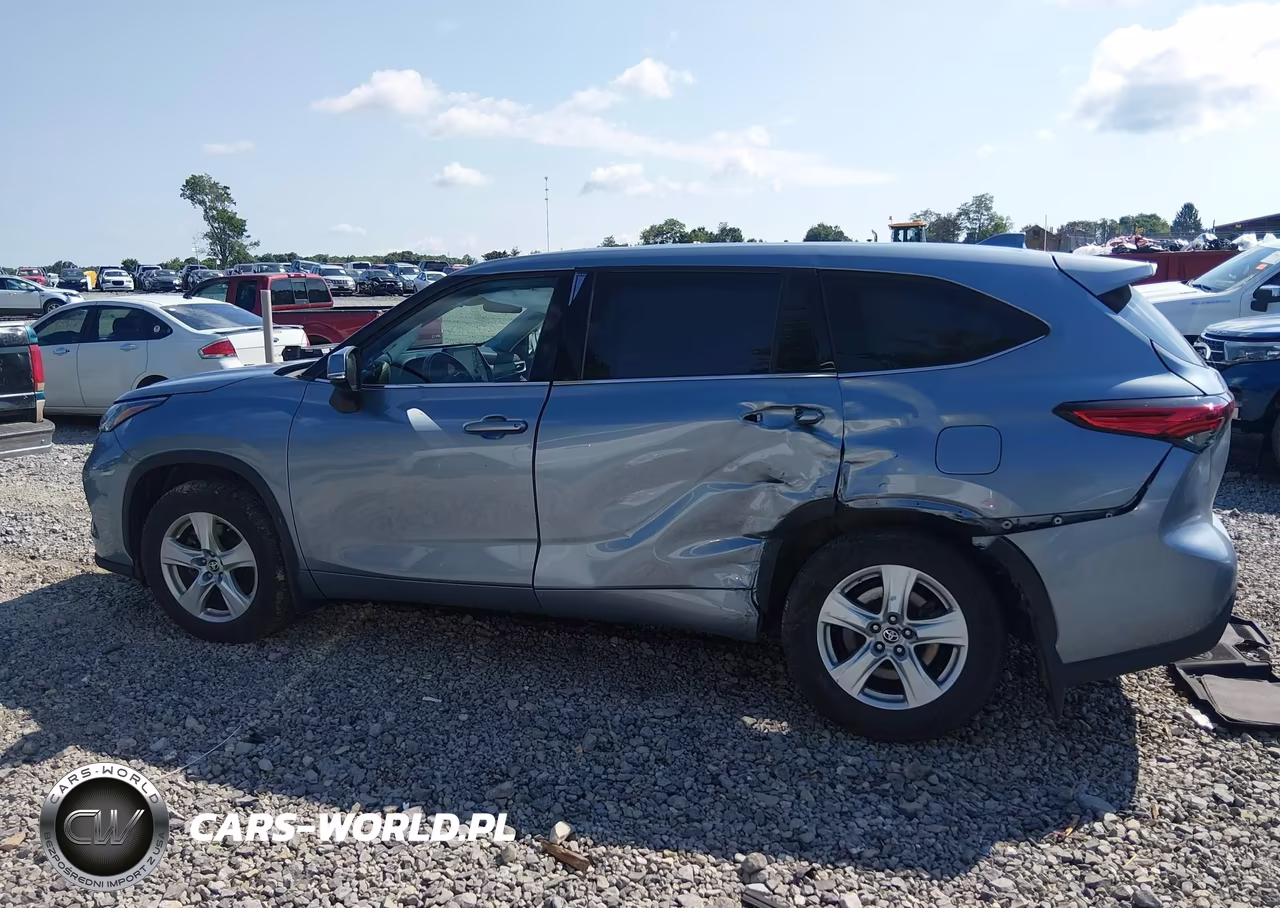 2020 Toyota Highlander Le VIN:5TDBZRBH1LS017087 - 14