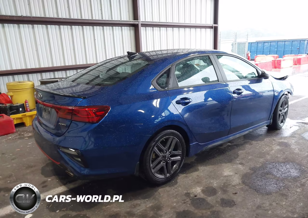 2021 Kia Forte Gt-Line VIN:3KPF34AD6ME311178 - 4