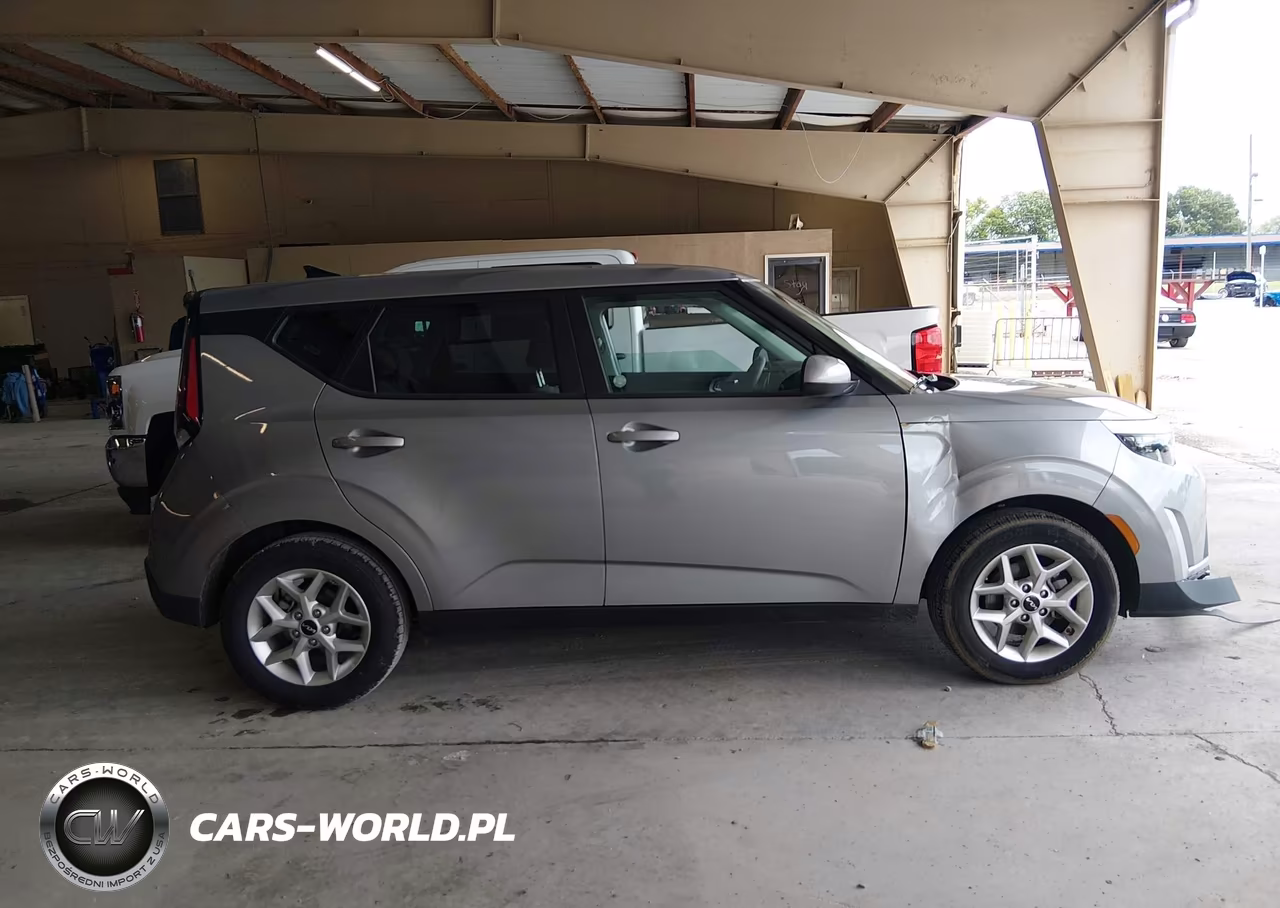 2025 Kia Soul Lx-S VIN:KNDJ23AU5S7965237 - 14