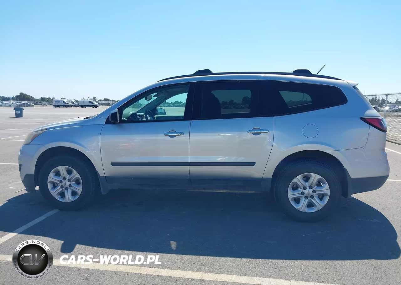 2015 Chevrolet Traverse Ls VIN:1GNKRFED4FJ127339 - 14