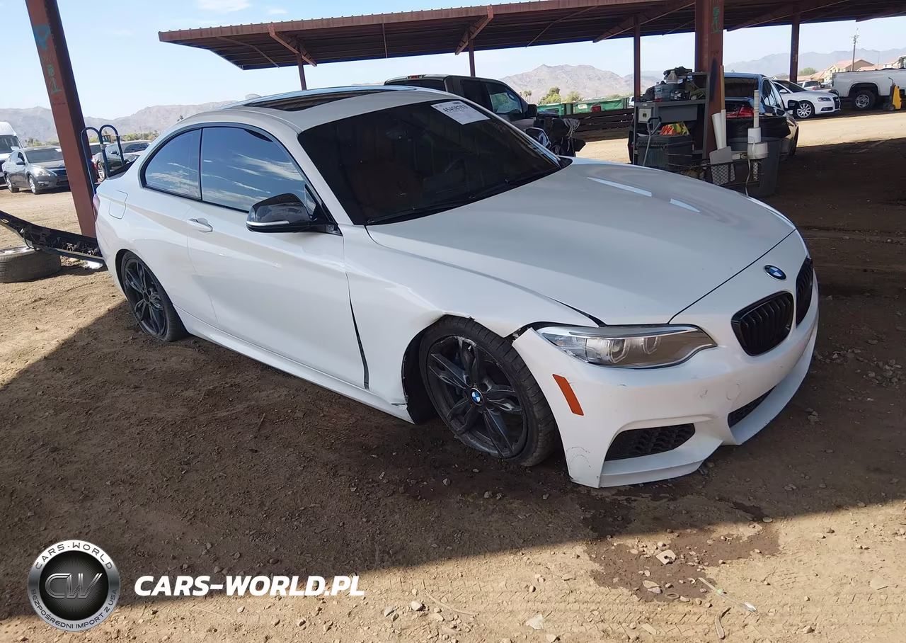 2016 BMW M235I