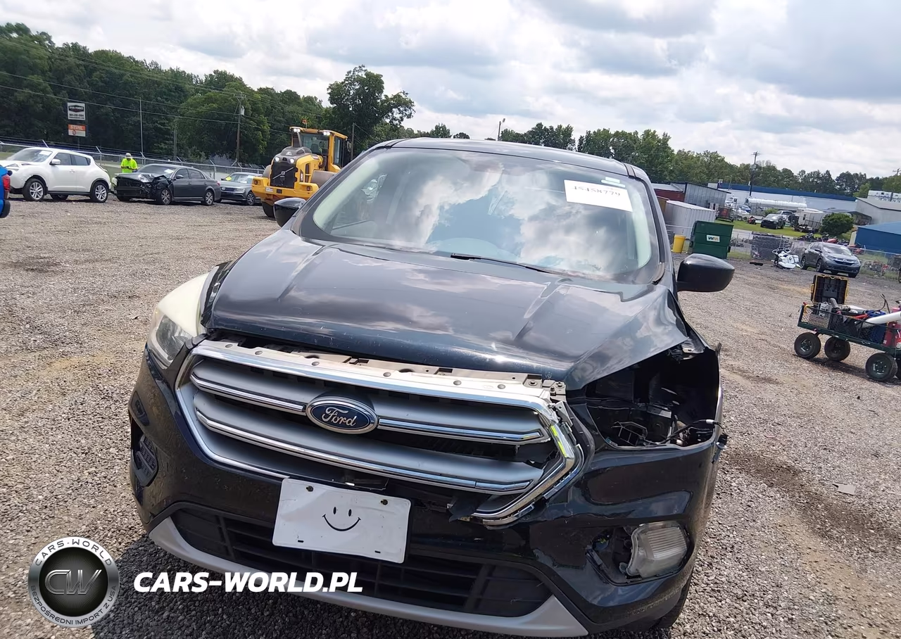 2017 Ford Escape Se VIN:1FMCU0G90HUB85821 - 13