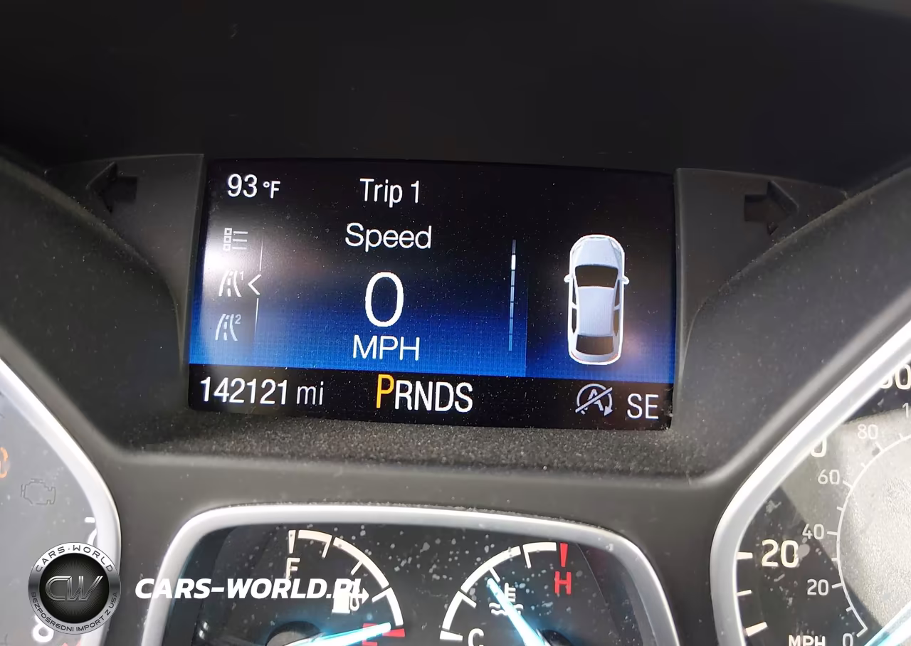 2017 Ford Escape Se VIN:1FMCU0G90HUB85821 - 16