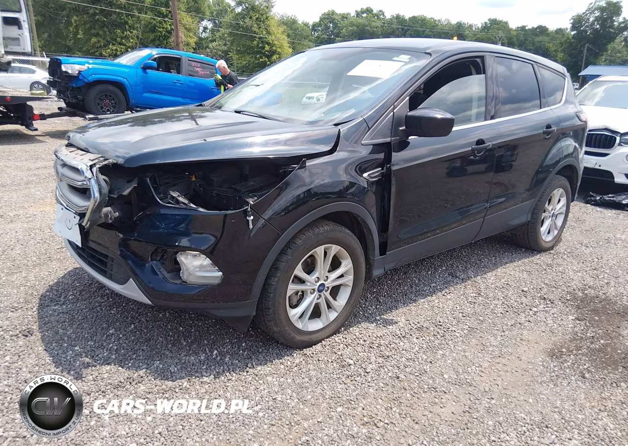 2017 Ford Escape Se VIN:1FMCU0G90HUB85821 - 2